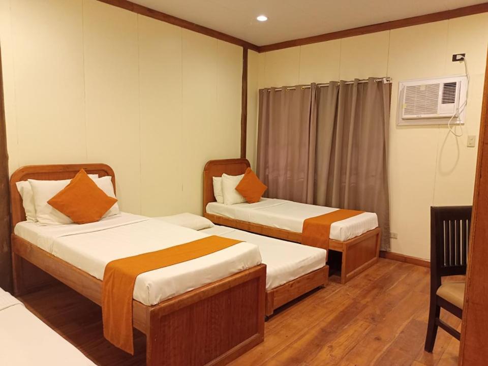Malagos Garden Resort Davao Stadt Exterior foto